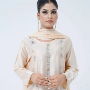 Royale – Ivory Sheesha Silk Ensemble