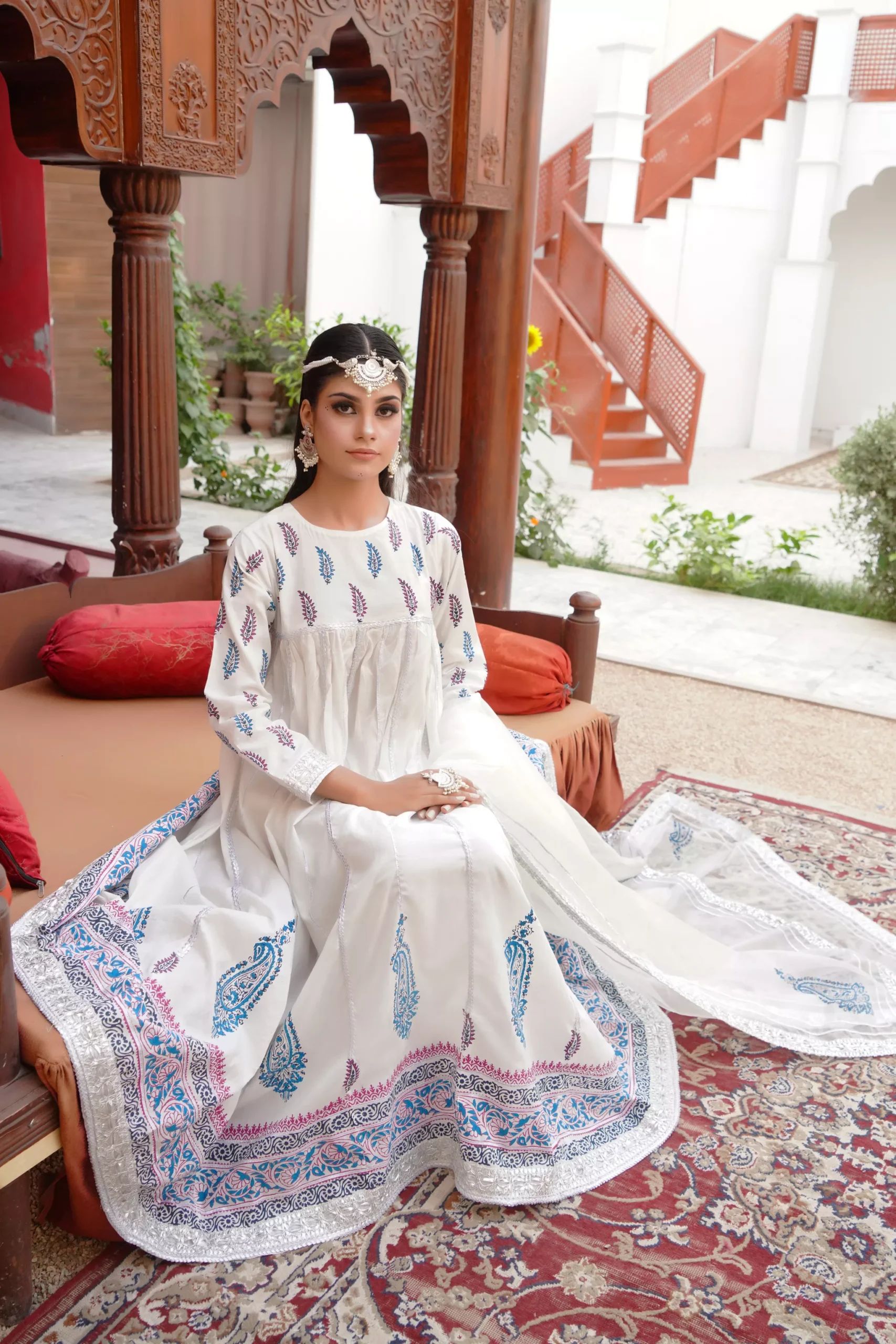 Noor 2